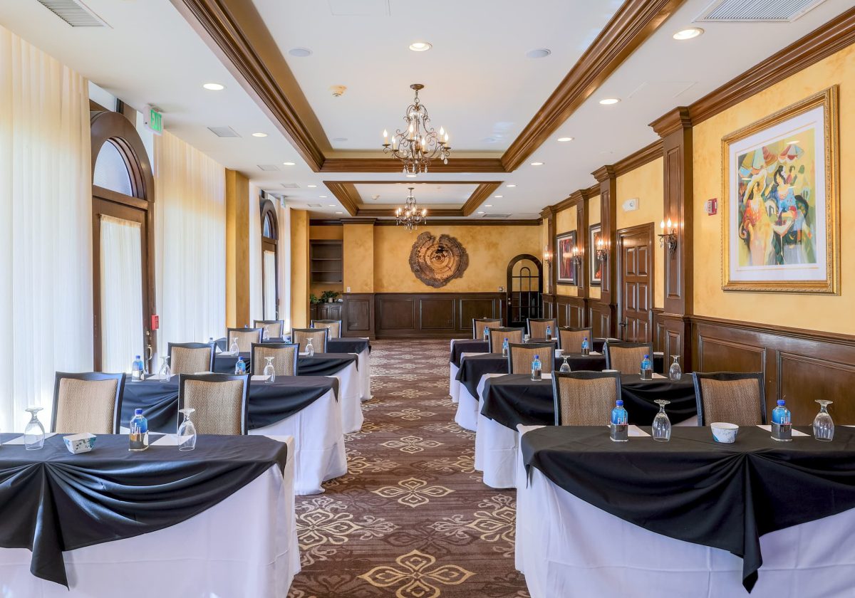 St. Charles room setup for a private business meeting at our event venue near Chicago, IL